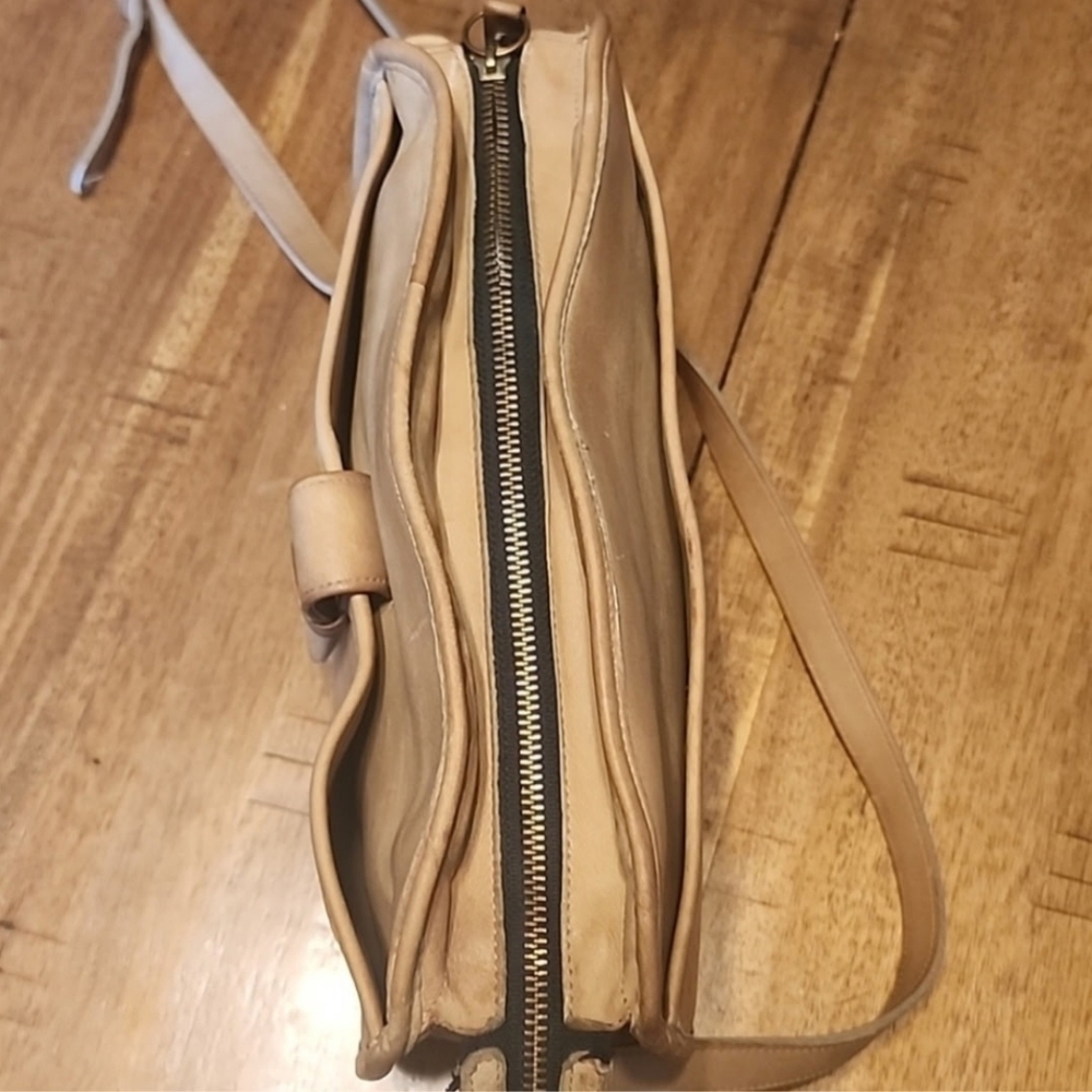 Coach  Brighton Putty Vintage  80's Leather Belt Bag - Picture 11 of 15